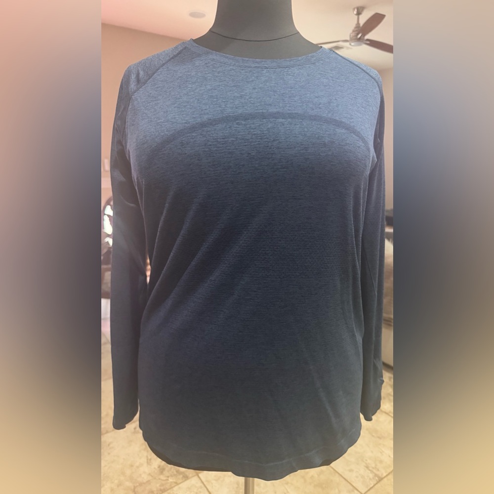 Lululemon Athletica Long Sleeve Tee - retired ink blue